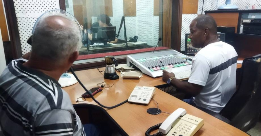 Radio Sagua in Cuba integrates the AEQ Forum IP digital console in its broadcasting studios.
